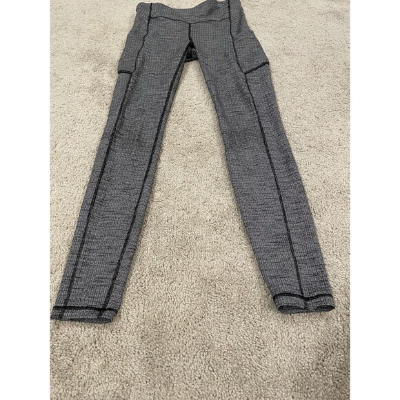 Lululemon‎ Speed Up Tight 28” Full On Luxtreme Size 6 - Picture 2 of 8